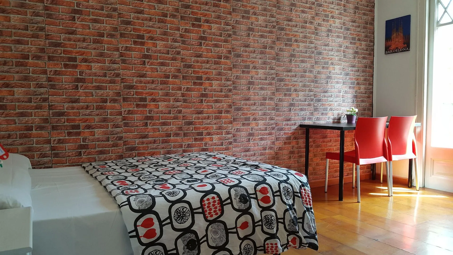 Diagonal House Hostel Barcelona