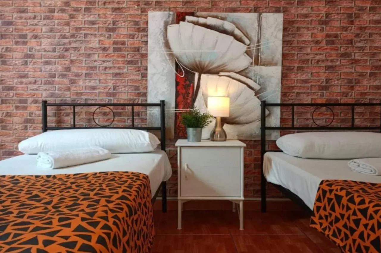 Diagonal House Hostel Barcelona
