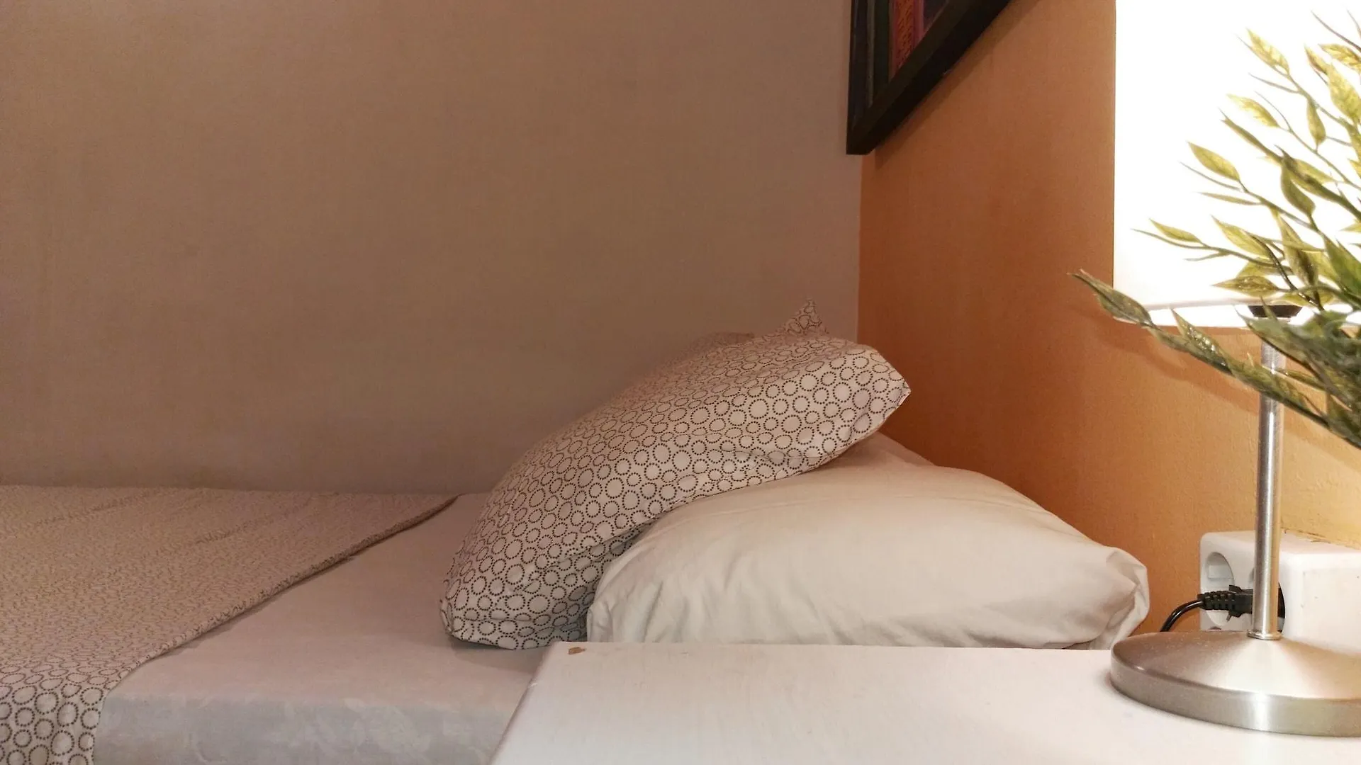 Diagonal House Hostel Barcelona
